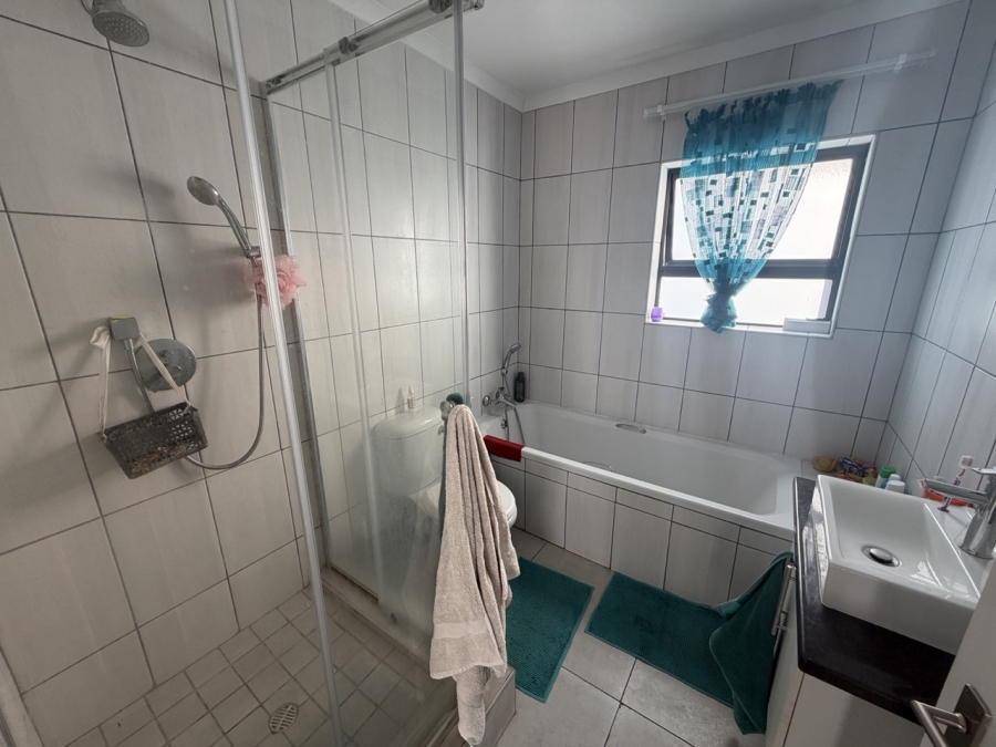 3 Bedroom Property for Sale in Mossel Bay Ext 15 Western Cape